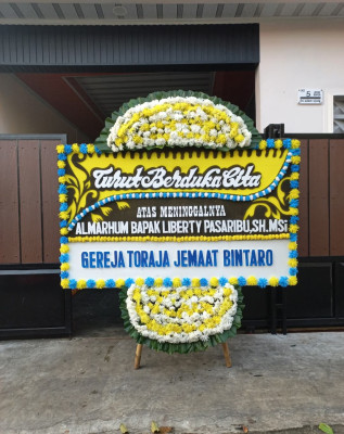 Papan Bunga Duka di Patam Lestari