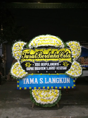 Papan Bunga Duka di Patam Lestari